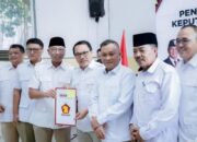 Dapat Dukungan Beberapa Partai, Wahdi-Qomaru Maju Kembali di Pilkada Metro 2024