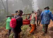 Polri Dirikan Dapur Lapangan dan Gelar Trauma Healing untuk Korban Kebakaran di Kebon Kosong