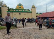 Lakukan pam gatur, Sat Lantas Polres Kepulauan Tanimbar pastikan keamanan Sholat Jumat