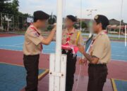 Kalapas Banjarmasin Apresiasi Kedisiplinan Warga Binaan Dalam Tugas Kepramukaan