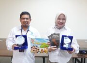 Ditutup Penyerahan Plakat, Magang Mahasiswa Sasing UBB di Kantor Bahasa Resmi Usai