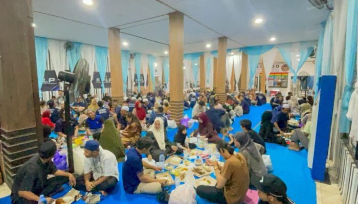 Lapas Narkotika Karang Intan Perkuat Silaturahmi Warga Binaan Melalui Buka Bersama