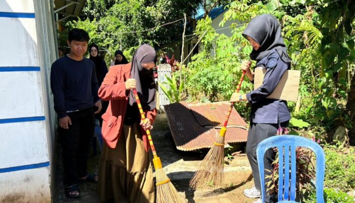 Peringati HBP Ke-62, Lapas Narkotika Karang Intan Lakukan Aksi Bersih-Bersih Fasilitas Umum