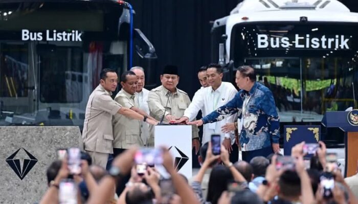 Prabowo Resmikan Pabrik VKTR Magelang , Tonggak Baru Industrialisasi Hijau Nasional