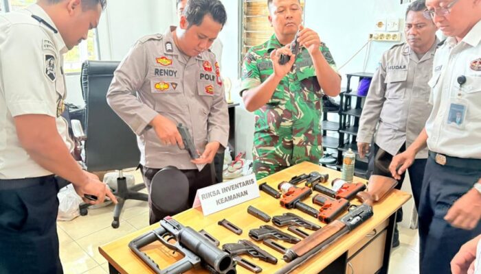 Cegah Gangguan Keamanan, Lapas Narkotika Karang Intan Cek Kelayakan Senjata Api