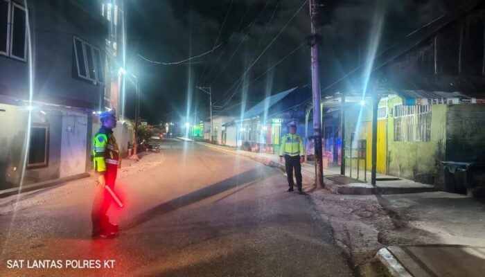 Antisipasi Gangguan Kamtibmas, Sat Lantas Polres Kepulauan Tanimbar Intensifkan Patroli Blue Light