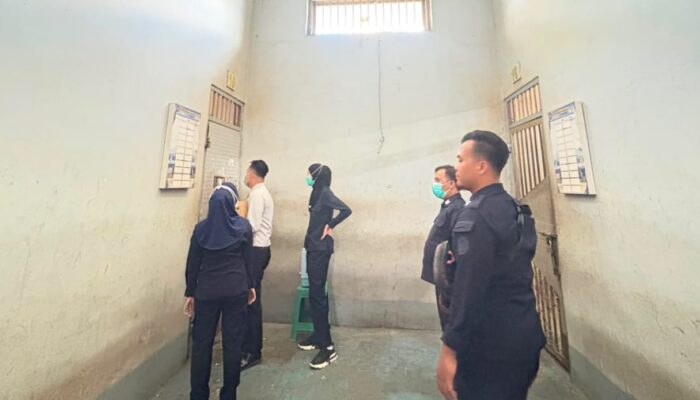 Lapas Narkotika Karang Intan Perkuat Layanan Kesehatan dengan Sambang Medis ke Blok Hunian