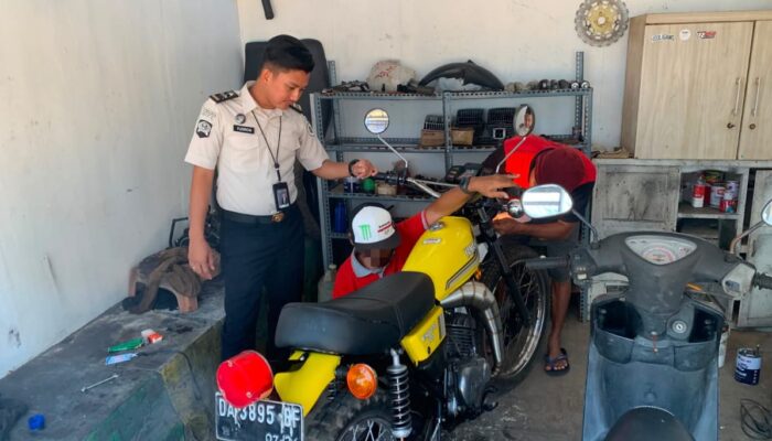 Lapas Narkotika Karang Intan Perkuat Pembinaan Kemandirian melalui Bengkel Body Repair untuk Warga Binaan